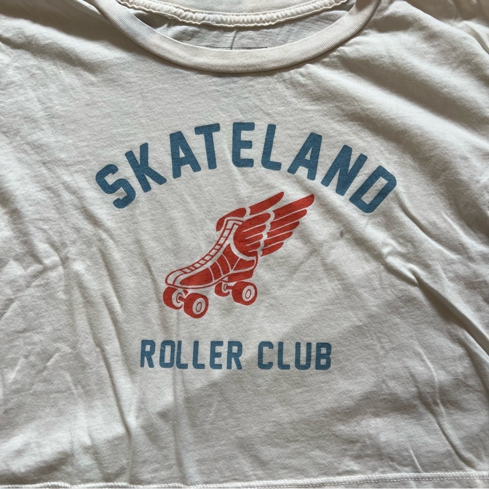 Feather 4 Arrow Skates Tee - Picture 3 of 4